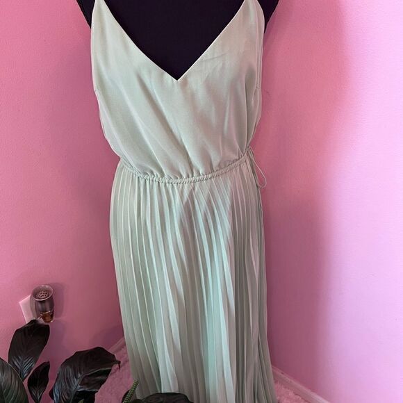ASOS Design Pleated Cami Maxi Dress. NWT Size US 10 - Picture 6 of 9